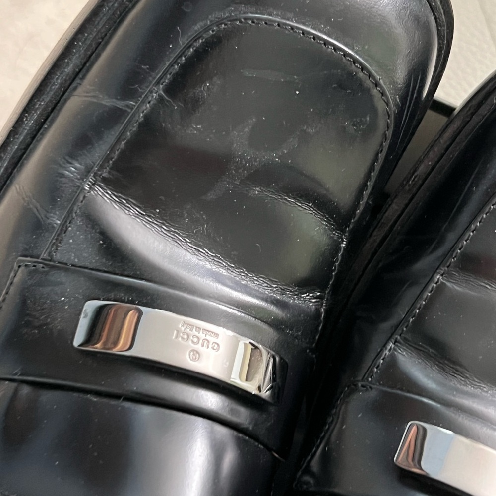 Gucci Leather Loafer - Picture 10 of 16
